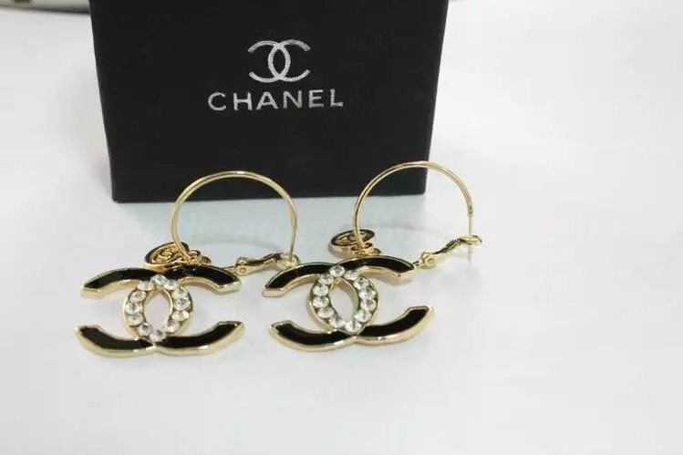 Chanel Earrings 939